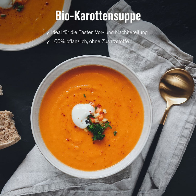 Karottensuppe im Teller