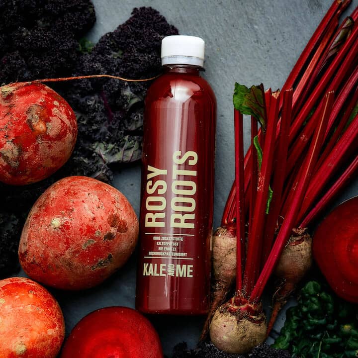 Saftflasche und Rote Beete